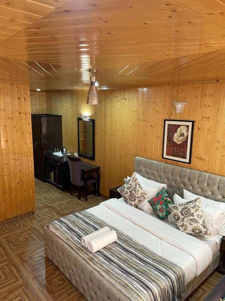Snow Range Resort And Cottage Vashist Extérieur photo