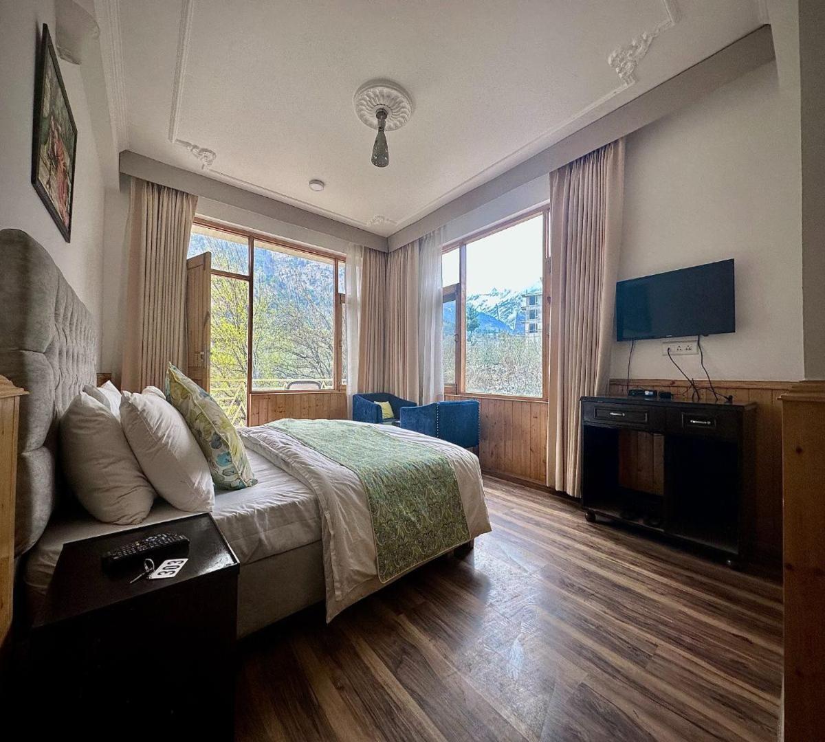 Snow Range Resort And Cottage Vashist Extérieur photo