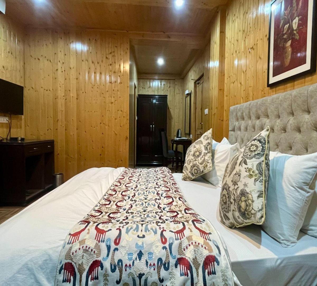 Snow Range Resort And Cottage Vashist Extérieur photo