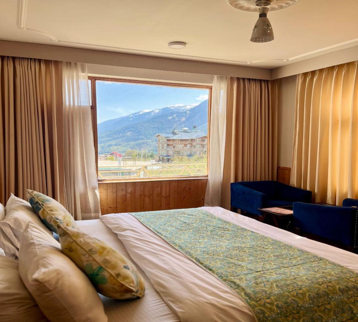 Snow Range Resort And Cottage Vashist Extérieur photo